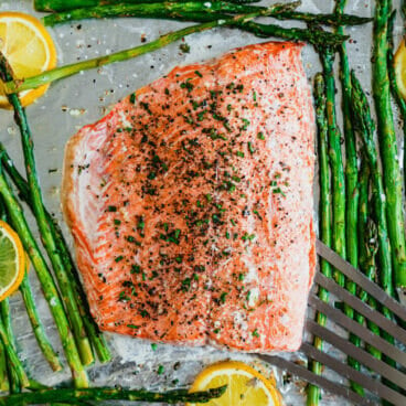 Salmon and asparagus